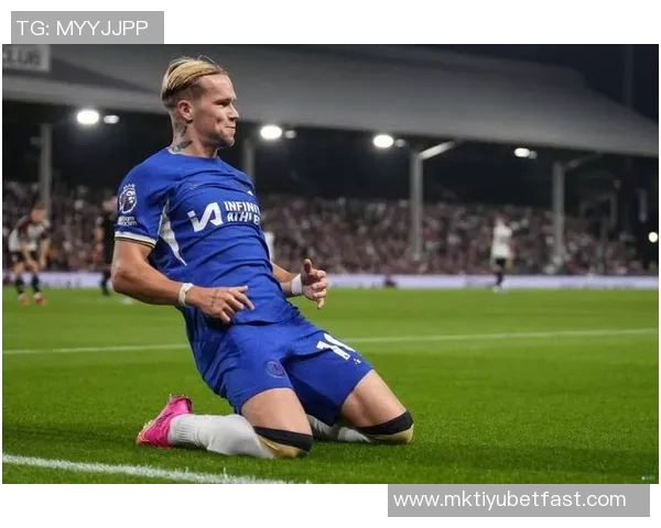 古斯托回忆首件印号球衣是贝尔的蓝军首秀对阵利物浦令人难忘